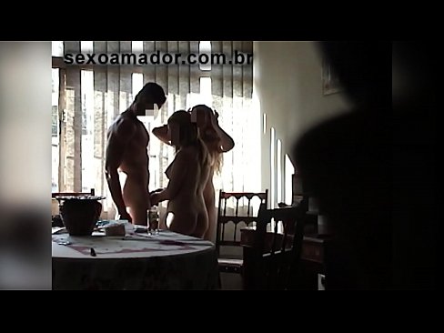 ❤️ Seksisõbrad kutsuvad hiiglasliku mehe ja temaga kolmekesi ❤❌ Kaunis porno at us ❤