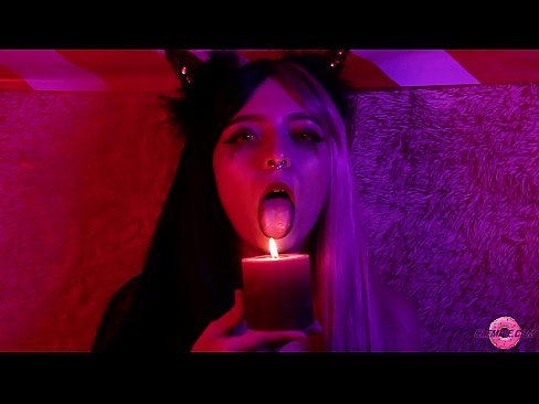 ❤️ Kirglik blowjob seksikalt succubusilt koos suu täitumisega ❤❌ Kaunis porno at us ❤